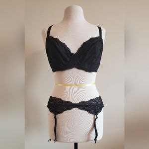Victoria's Secret Lace Bra (36DD) and Garter (M/L)